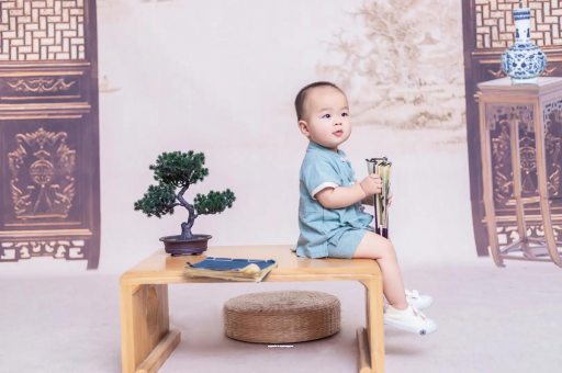 佳木斯宝宝头睡扁了